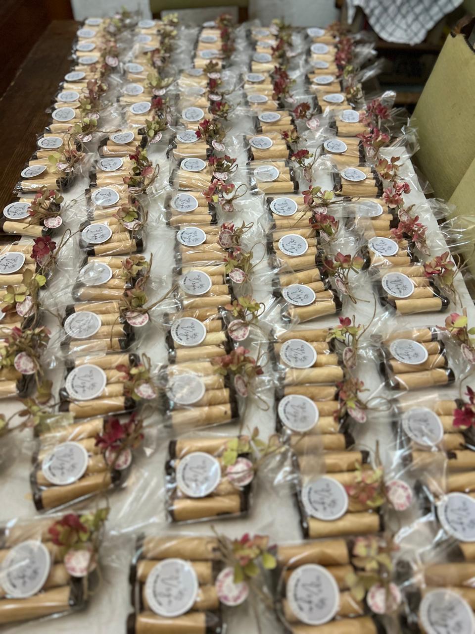 Barquillos artesanales con manjar y chocolate | Sole Vega Rincón Gourmet